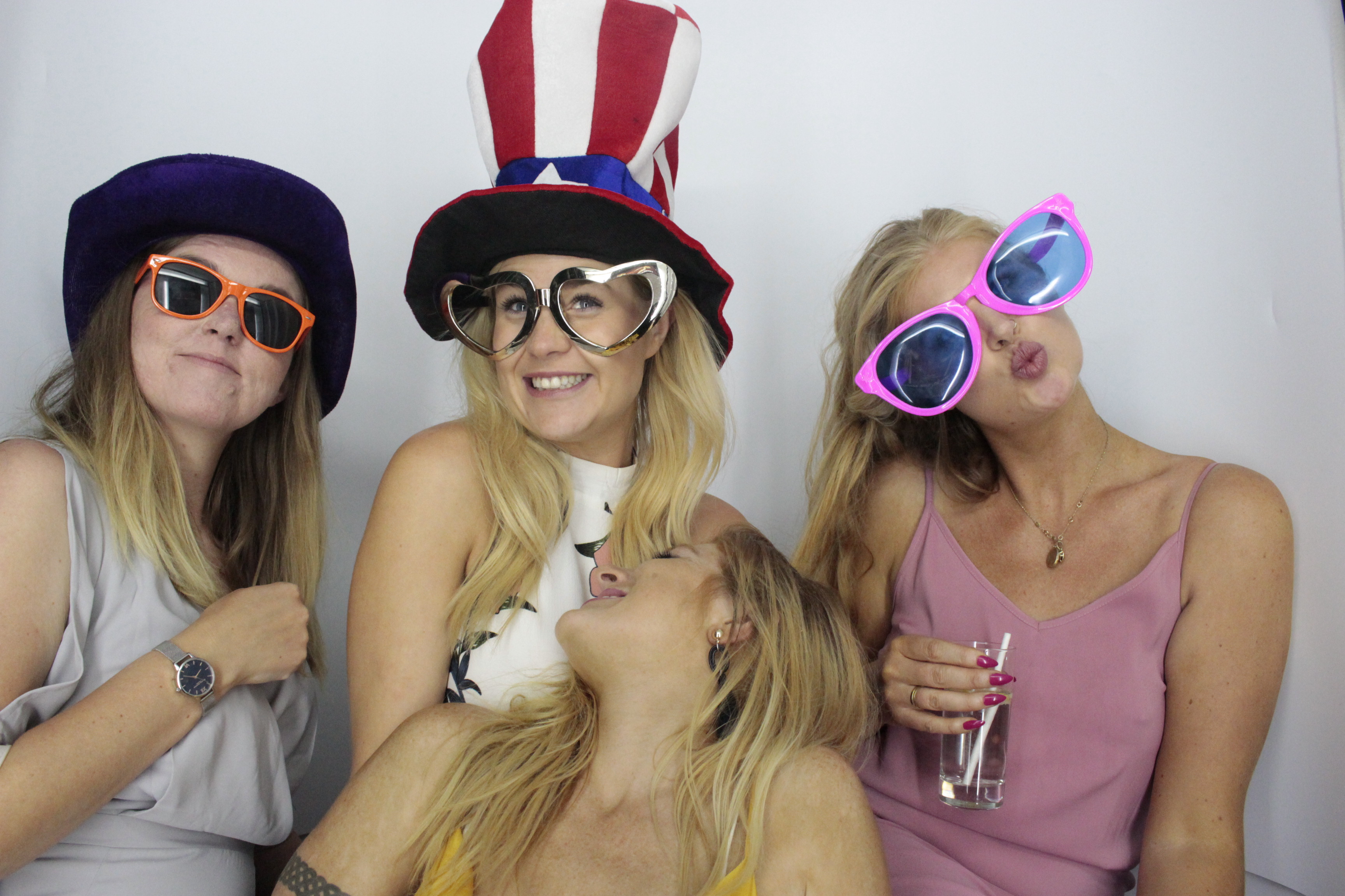 Ollie & Amy's Wedding | View more photos from the event at gallery.myphotoboothexperience.co.uk/u/MyPhotoBoothExperienceLtd/Ollie-Amys-Wedding